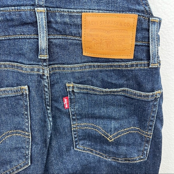 LEVI’S Skinny Overalls in Dark Wash, Size 26 - Picture 7 of 11